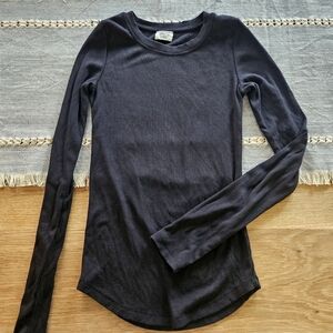 Black Ribbed Long Sleeve
